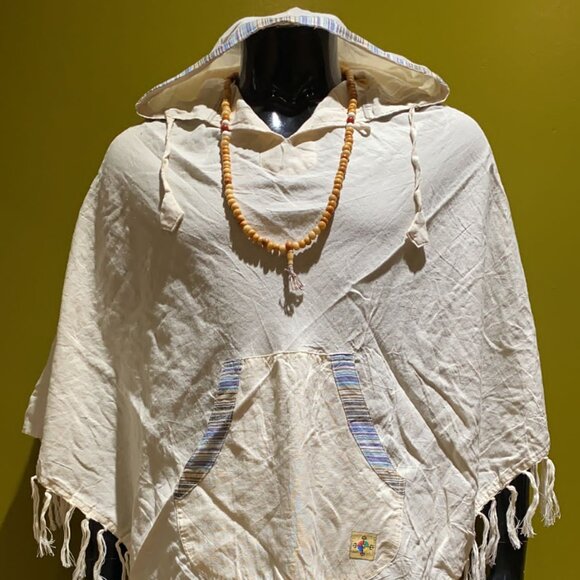 Katmandu Trading Company Sweaters - Cotton Diamond-Cut Front Pocket Hoodie Poncho - Solid (Cream)